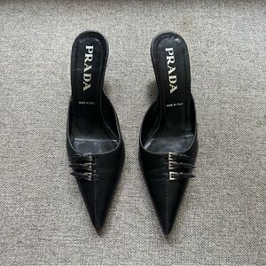 Vintage black Prada kitten heels